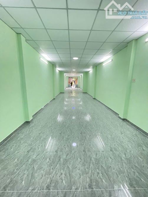 Bán Nhà MTKD Đường Tỉnh lộ 10, Khu Tên Lửa, 4x40, 1 Lầu , Gía 14.6 Tỷ, Lh : Kim Hữu - 3