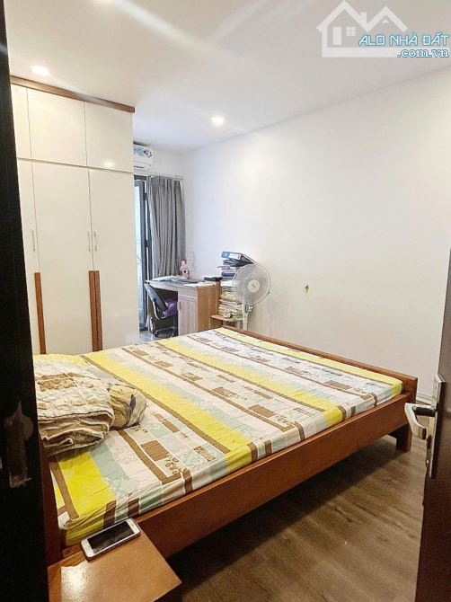 cho thuê chung cư Starup Tower - 19 Đại Mỗ, 3 phòng ngủ, đủ đồ 12 triệu - 1