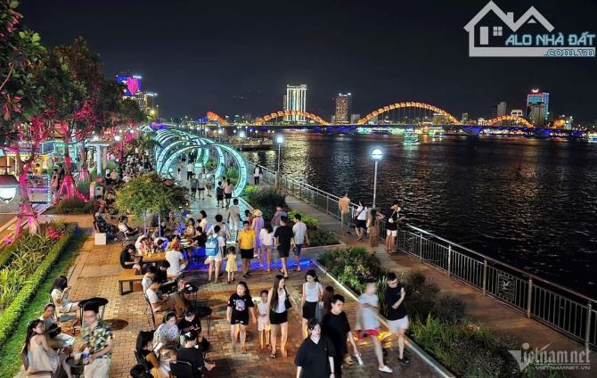 BÁN NHÀ 3 TẦNG LƯƠNG THẾ VINH -SÁT SÔNG GẦN BIỂN –DT KHỦNG 160M2 -CHỈ HƠN 10 TỶ TÍ - 1
