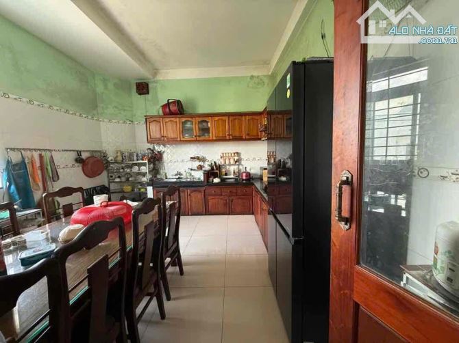 GIÁ BÁN SẬP HẦM – BÁN NHANH NHÀ MẶT PHỐ NGAY CHỢ KỲ ĐỒNG , THANH KHÊ – 190M2, MT 9M5 – CHỈ - 1