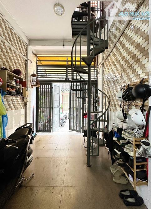Bán nhà mặt tiền hẻm 6m, Nguyễn Trãi, p.Nguyễn Cư Trinh Q1, 59m2, giá 19 tyxx - 1