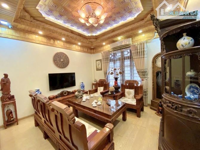 BÁN NHÀ PHỐ TRẦN QUỐC HOÀN – PHÂN LÔ Ô TÔ TRÁNH – HAI THOÁNG TRƯỚC SAU – SỔ HOA HẬU - 1