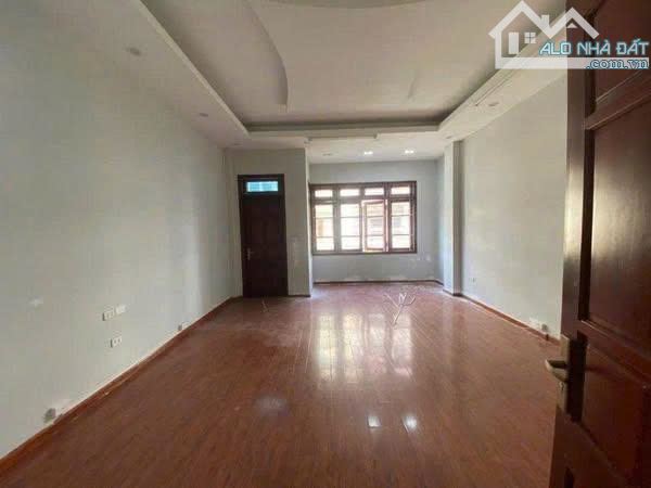 Cho thuê nhà Nguyễn Ngọc Nại – Thanh Xuân DT 110m x 7 tầng, ngõ ôtô giá 33tr/th - 1