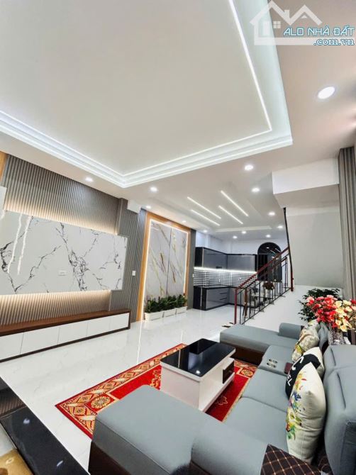 Chợ Cầu Đồng, bán nhà DT 4.5x11, 2 Tầng 3 PN, chỉ 4ty18 - 1