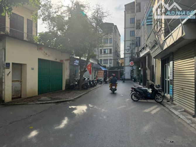 Chính chủ cần tiền hạ giá bán nhanh mảnh đất thổ cư tặng mặt bằng kinh doanh đường ô tô - 1