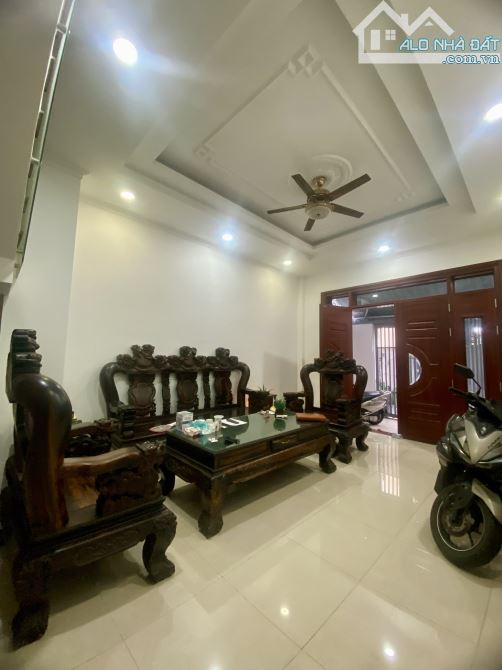 SIÊU PHẨM VƯỜN LÀI TÂN PHÚ – 5 TẦNG BTCT – HXH ĐỖ CỬA – SÂN VƯỜN CHILL – CHỈ 9.5 TỶ - 1