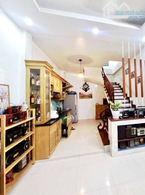 LÊ QUANG ĐẠO KÉO DÀI -SỔ PHÂN LÔ -  Ô TÔ ĐỖ CỬA - NHÀ ĐẸP 5 TẦNG - CHỈ HƠN 6 TỶ - 1
