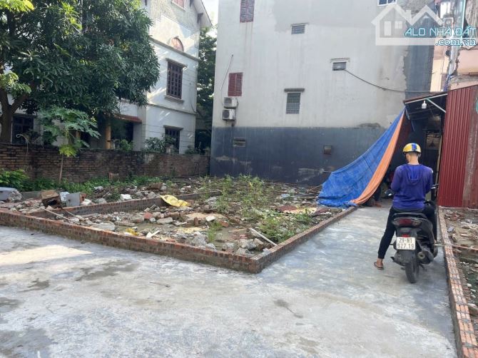 Bán đất Vân Hà vuông đẹp, lô góc, gần cụm CN, 40m2, MT 4.5m, chào 2.5 tỷ, đầu tư - xây ở - 1