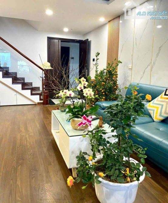 CĂN HỘ DUPLEX GOLDEN LAND 275 NGUYỄN TRÃI 4 PHÒNG NGỦ TUYỆT ĐẸP 120m 9.5 TỶ - 1