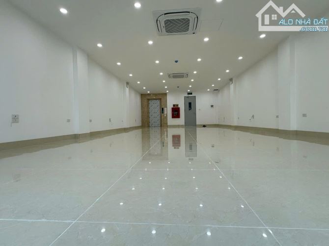 SIÊU PHẨM MP Nguyễn Ngọc Nại Thanh Xuân vỉ hè oto KD 105m x9t 58 tỷ TL - 1