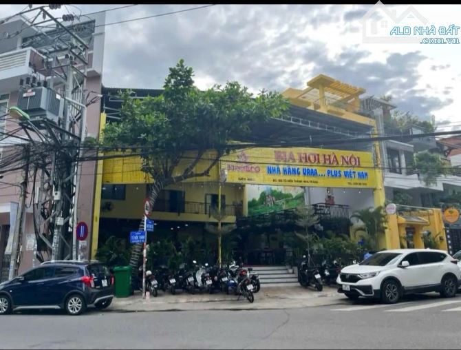 Bán Lô góc trung tâm Nha Trang - mặt tiền đường Tô Hiến Thành & Nguyễn Trung Trực. 300m2 - 1