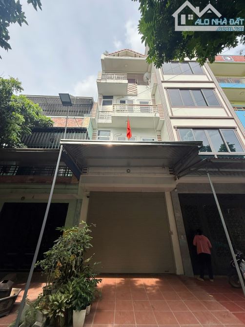 NHÀ ĐẸP KHU D YÊN NGHĨA – PHÂN LÔ OTO TRÁNH VỈA HÈ, DT 50M, 4 TẦNG, GIÁ 12.5 TỶ - 1