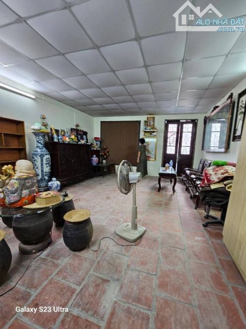 BÁN NHÀ TRẦN QUANG DIỆU ĐỐNG ĐA 60m 4Tầng Mt 5m GIÁ 22 TỶ PHÂN LÔ Ô TÔ KINH DOANH. - 1