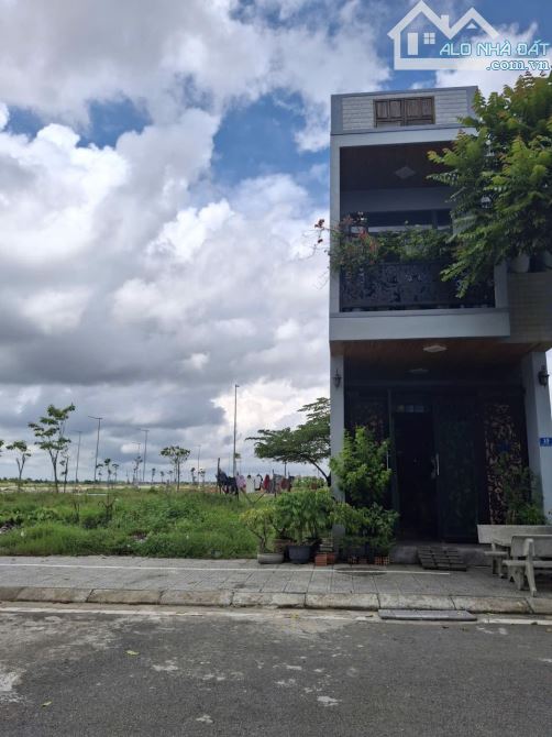 🌎 Bán lô đất  KQH Hương Sơ kv6: nhà cửa cao ráo ,đối diện công viên - 1