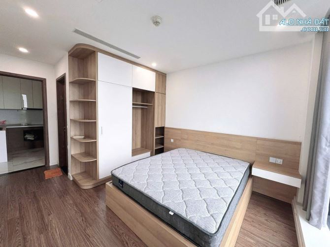 Chính chủ bán căn 2 ngủ 80m2 chung cư Sunshine Ciy view nội khu - 1
