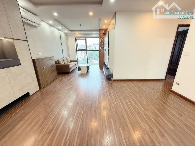 Chung cư Thanh Xuân 35 Lê Văn Thiêm 93m2, 3 PN, ban công ĐN, giá 8.2 tỷ - 1