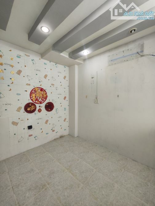 TRƯƠNG PHƯỚC PHAN – TRƯỚC NHÀ 3M – NHÀ 3 TẦNG ĐÚC THẬT – 28M²– 2PN+2WC - 1