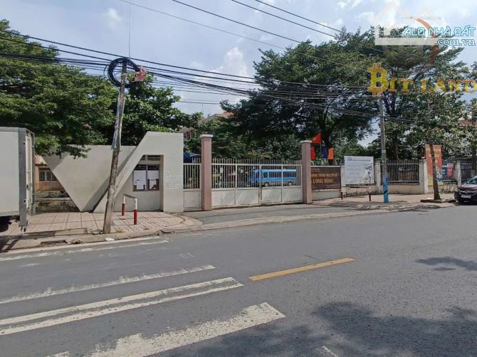 Bán nhà 116m2 đường ô tô gần Trường Long Bình TP Biên Hòa có 3 tỷ 650tr - 1