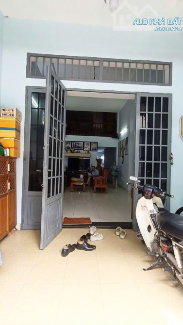 Ngay bờ kênh Tham Lương 75m2 chỉ nhĩnh 5T - 1