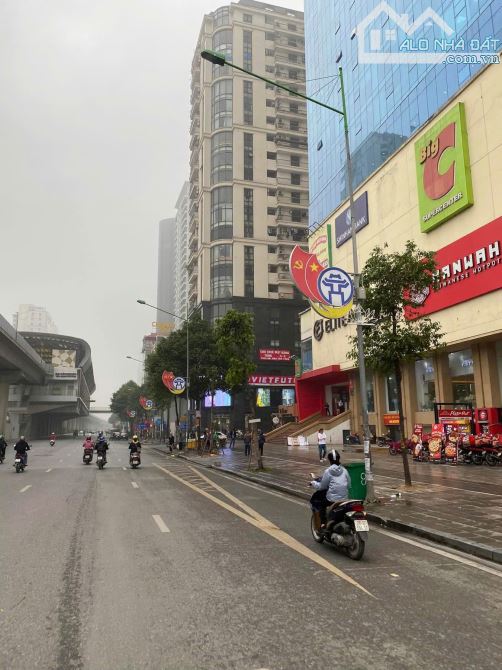 CẦN BÁN ĐẤT VÀNG MỖ LAO – NGAY MẶT PHỐ VŨ TRỌNG KHÁNH MỘ LAO , HÀ ĐÔNG  Ô TÔ VÀO NHÀ - 1