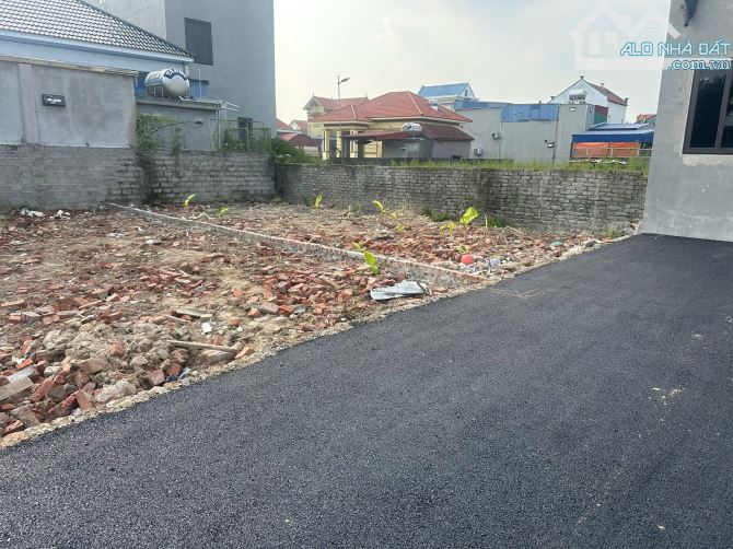 Chuyển nhượng lô đất 65m2 ngang 5,5m giá chỉ 1,1 tỷ Đông Phương Kiến Thụy Hải Phòng - 1