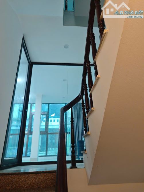 Cho thuê nhà phố Hoàng Ngân dt 37mx 5 tầng, 3 PN, đủ đồ, 14tr/th - 1
