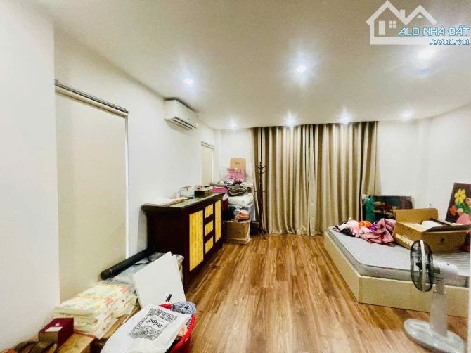 NHÀ LẠC LONG QUÂN - VÀI BƯỚC RA HỒ TÂY - Ô TÔ - 7 TẦNG THANG MÁY - NỘI THẤT SỊN - GIÁ 13T - 1