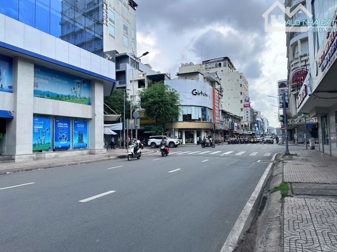Bán Nhà Mặt tiền Trần Hưng Đạo Quận 5. 4,5m x 12,5m. 4 Tầng + ST . Giá 28 tỷ tl - 1
