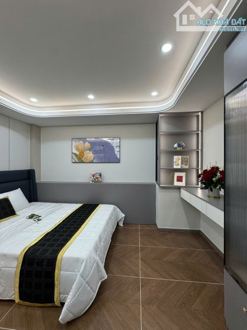 NHÀ HẺM 8M LÊ VĂN THỌ x PHẠM VĂN CHIÊU,P9 - 4x23M-3 LẦU-5PN. CHỐT 9,6TỶ. - 1