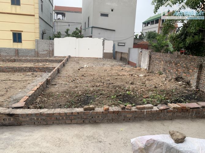 Cắt lỗ bán nhanh mảnh đất, dt 100m2, mt 6m,Đường oto vào tận đất, giá rẻ nhất thị trường - 1