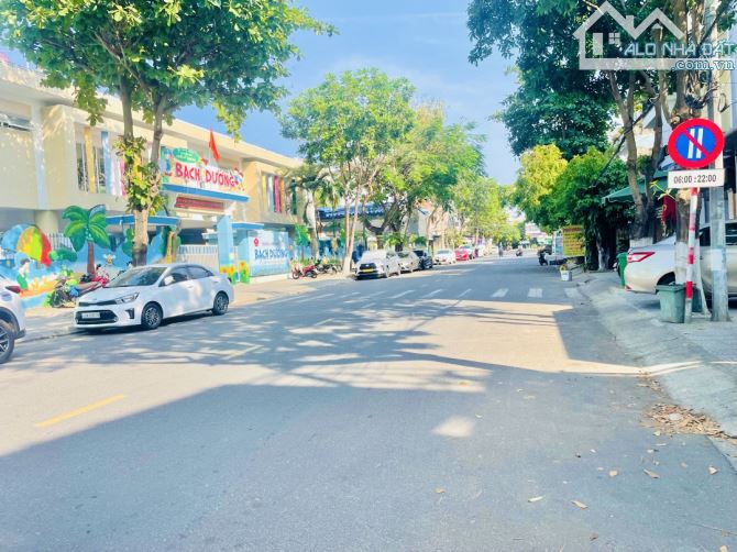 LÔ GÓC BÀ HUYỆN THANH QUAN - THÔNG CHẾ LAN VIÊN - GẦN BIỂN - 90m2 -NHỈNH 11TỶ . - 1
