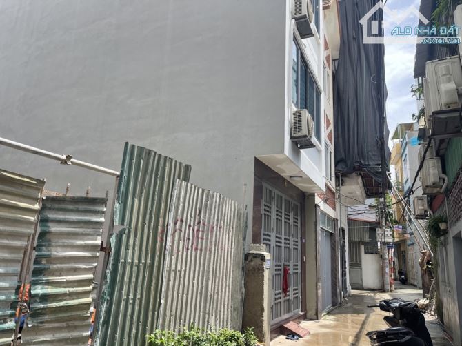 Chủ cần tiền, BÁN đất Xuân Đỉnh 37m2, gần ngõ ô tô, Gần chợ , Giá đầu tư, Chỉ 6,8 tỷ - 1