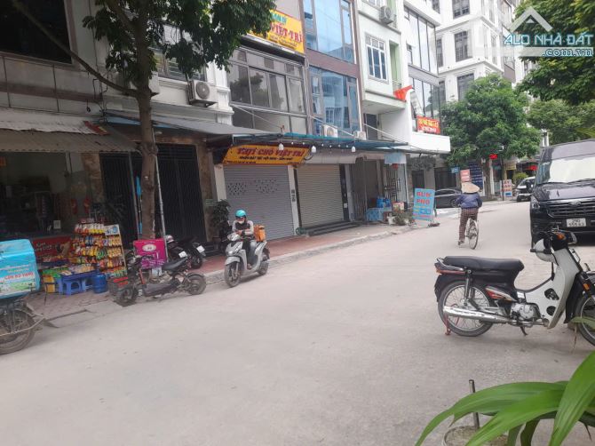 ĐẤT VĂN KHÊ MẶT ĐƯỜNG TRỤC CHÍNH KINH DOANH - 1