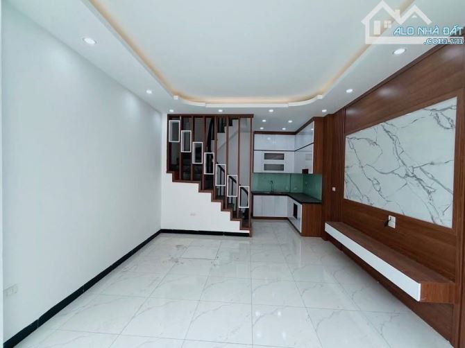 SIÊU PHẨM NHÀ PHÚ ĐÔ, DÂN XÂY KIÊN CỐ, NGÕ RỘNG, GẦN BV HỒNG NGỌC, SVĐ MỸ ĐÌNH, ĐƯỜNG ĐUA - 1