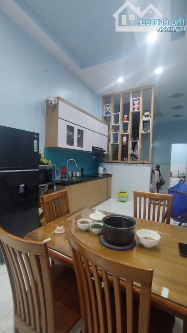 🤩 NHỈNH 6TỶ🤩 NHÀ 2TẦNG - 75M2 - BTCT - Q7 - hẻm 4M - SHR HC 😳🌆🏡🏡🏡 - 1
