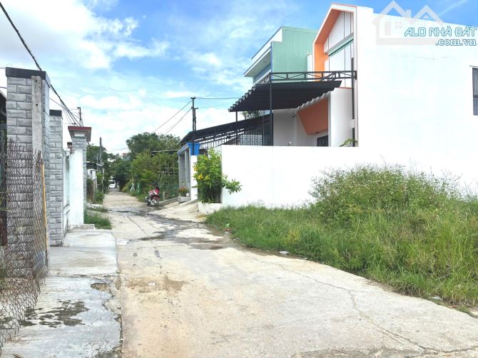 chính chủ gửi bán đất Điện Nam Trung 100m2 sát trục chính - 1