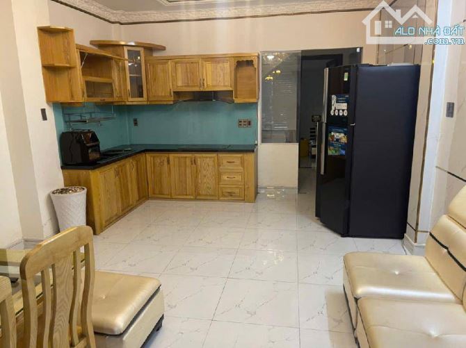 Bán GẤP NHÀ MT ĐƯỜNG SỐ QUẬN 7 4M X 16M CÓ DÒNG TIỀN CHO THUÊ ỔN ĐỊNH GIÁ nhỉnh 5 TỶ - 1