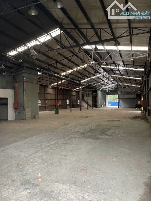 Cho thuê nhà xưởng 2100m2 Bùi Công Trừng, Nhị Bình Hóc Môn - 1