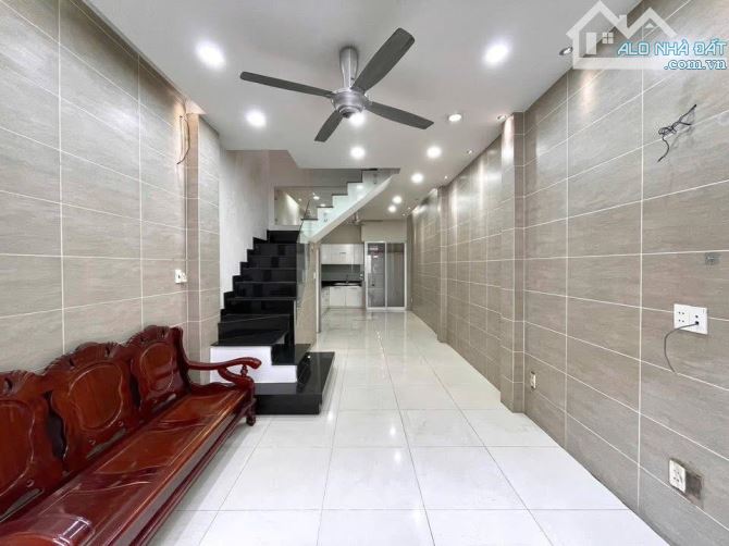 Nhà Hẻm Thống Nhất Dân Trí Cao Phường An Hội Đông TPHCM - 1