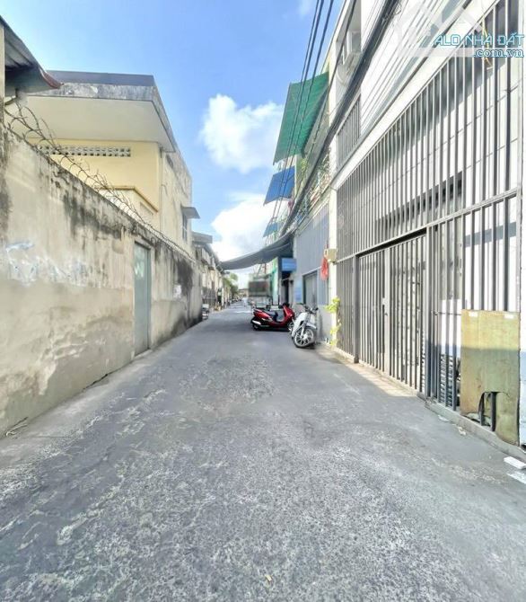 BÁN NHÀ HẺM 128 HUỲNH TẤN PHÁT, TÂN THUẬN TÂY, QUẬN 7 -80M2 - 1
