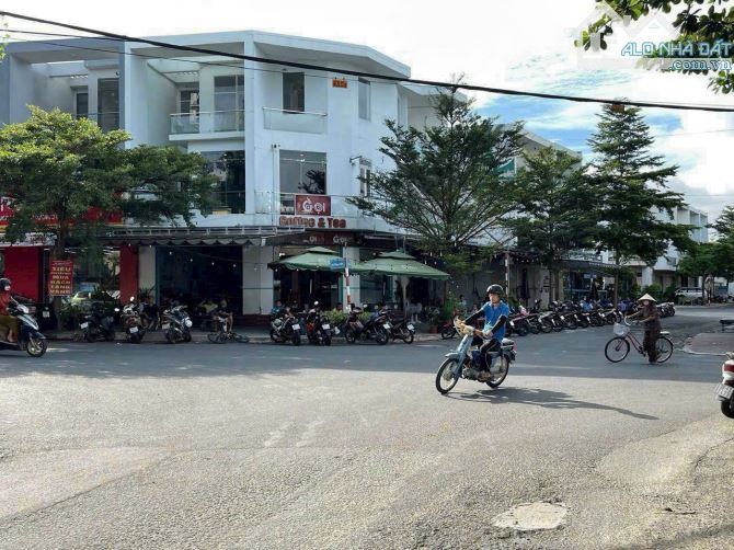CẦN BÁN GẤP NHÀ MẶT TIỀN VỊ TRÍ "VÀNG" ĐƯỜNG LÝ VĂN SÂM - PHƯỜNG TAM HIỆP, TP. BIÊN HÒA - 1