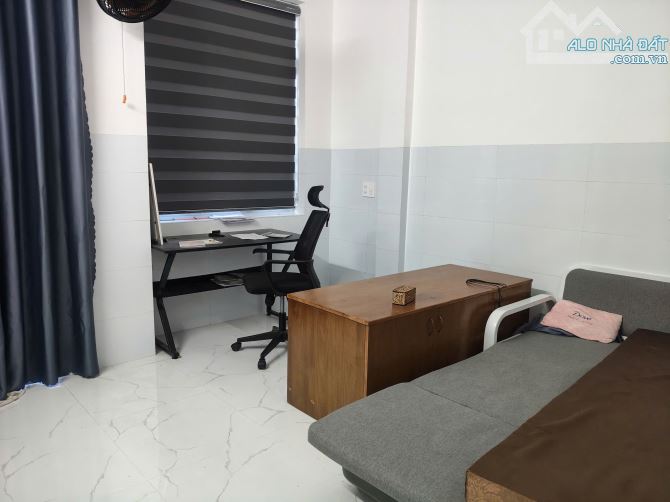 Gâp nhà Kiệt OTO Nguyễn Phước Nguyên, Thanh Khê, 60m2 , 3tầng, 3PN, wc, Giá chỉ 5.1tỷ  TL. - 1
