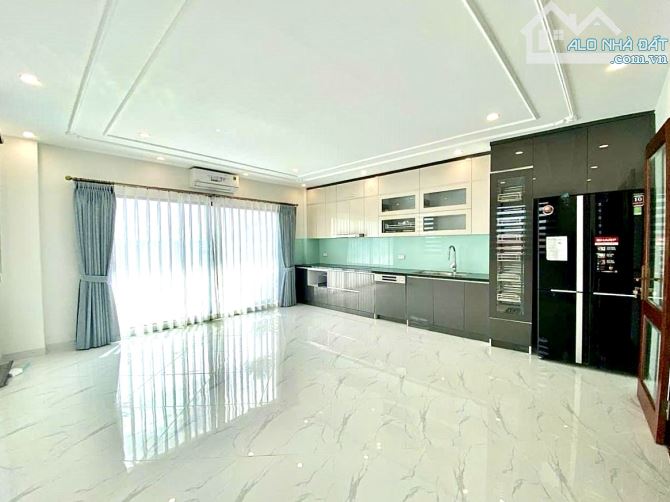 Mới keng mặt phố Vũ Tông Phan, vỉa hè 5m, KD, tương lai sáng, 45m*5T - 1
