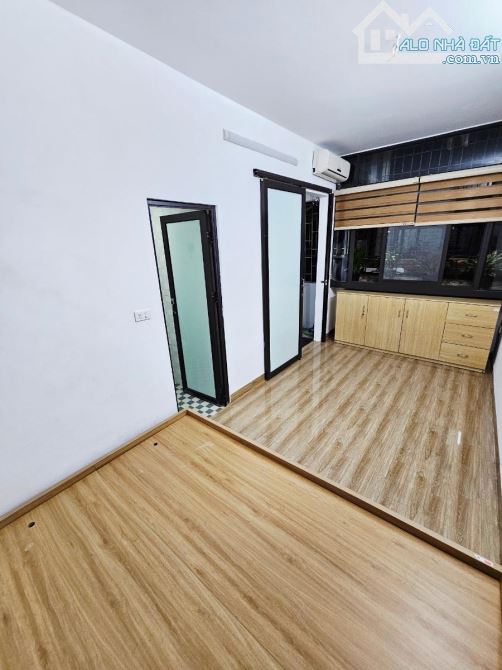 CCMN Nguyên Hồng, 73m x 7 tầng 17 phòng khép kín thang máy full nội thất dòng tiền 1,1 tỷ - 1