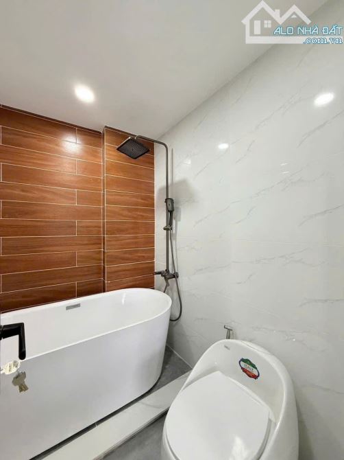 Nhà mới đẹp full nội thất, Trương Hoàng Thanh quận Tân Bình 52m2, 5 tầng mới - 1