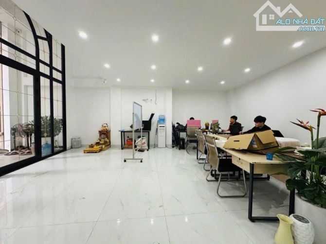 BÁN NHÀ NGUYỄN NGỌC VŨ CẦU GIẤY KINH DOANH ÔTÔ VÀO NHÀ Ở NGAY DT 55M 5T 14TỶ - 1
