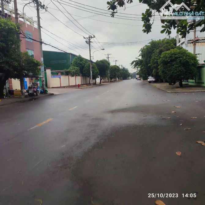 Cho thuê kho SIÊU VIP 500m2 trong KCN Tân Bình đường CN10, P. Tây Thạnh, Q. Tân Phú. - 1