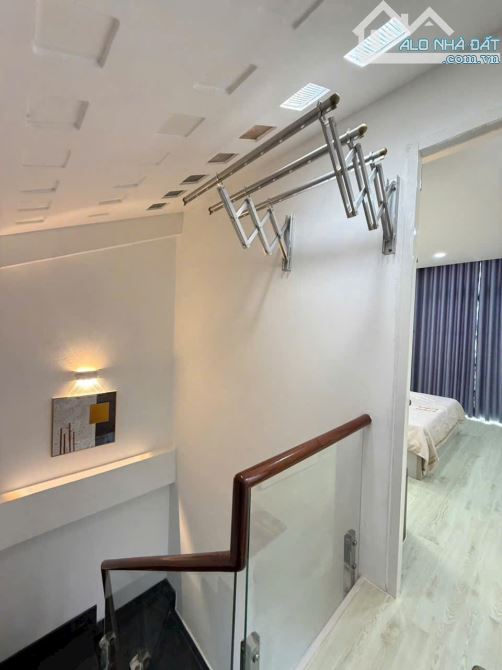 Bán nhà mới đẹp hẻm xe hơi đường số 2, P.3, 4 x 8,5, giá 5.45 tỷ tl, 4 tầng, 3PN - 1