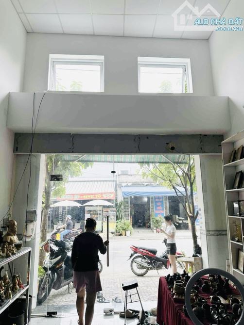 🔥BÁN NHÀ MẶT TIỀN KD NGUYỄN THỊ TRÀNG ➡️Vị trí vàng:, buôn bán siêu sầm uất.➡️ Gần Nguyễn - 1
