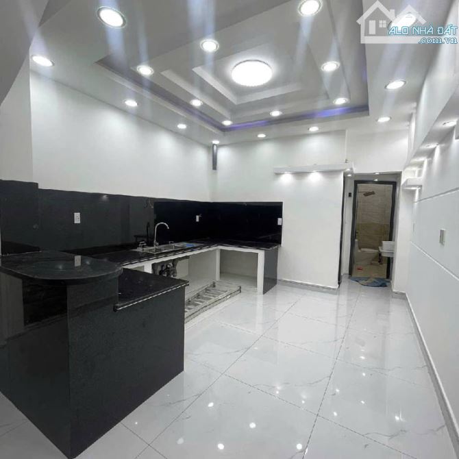 Nhà Hẻm Xe Hơi, Nguyễn Thị Nhỏ, Tân Bình, 60m2, chỉ 9.x tỷ TL - 1